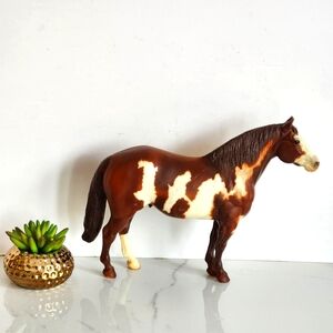 Vintage Breyer Horse Yellow Mount Overo Famous Paint